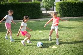 詹杜库悉数落选！NBA官方公布25年10大巨星：东契奇第8约基奇第2